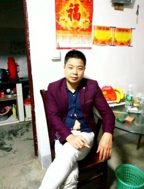 蓝色的微笑的第一张照片--赣州残疾人相亲网