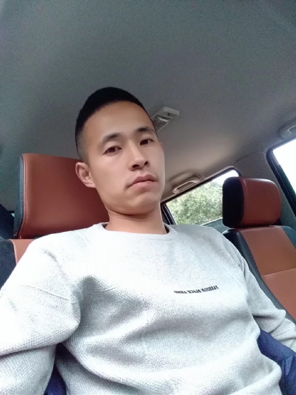 我狠忙的第一张照片--赣州残疾人相亲网